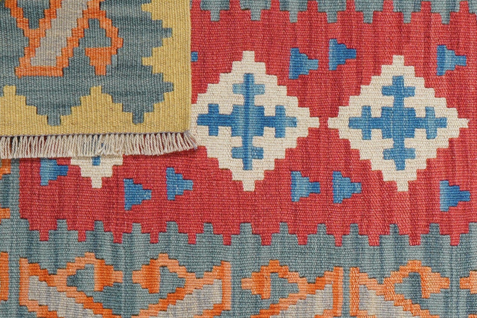 Kelim Gashgai — Handmade, 86x127 cm, Red, 100% Virgin Wool | View 6