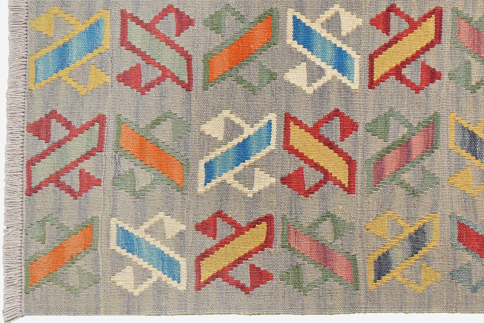 Kelim Gashgai — Handmade, 102x150 cm, Grey, 100% Virgin Wool | View 3