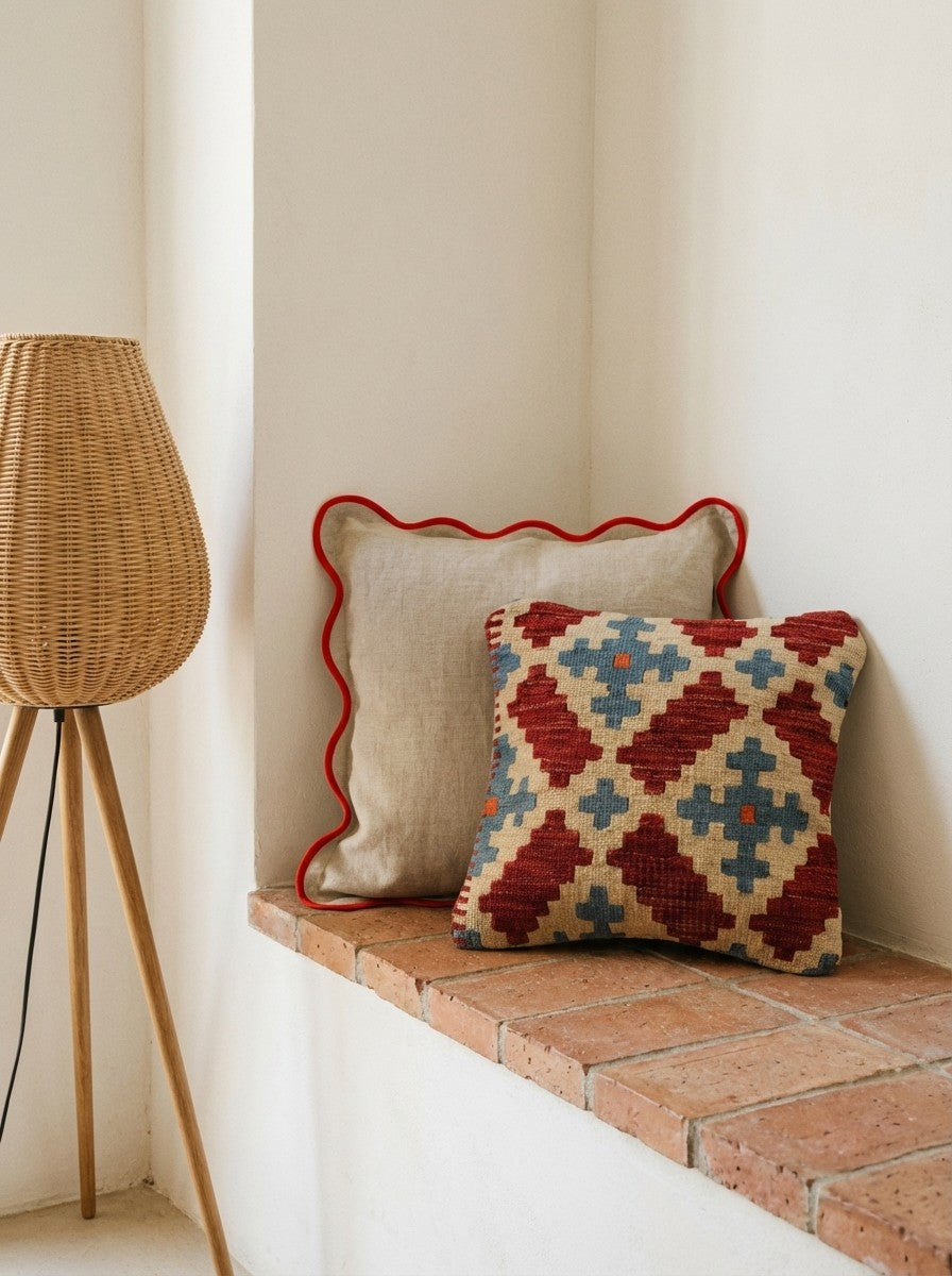 Kelim Kissen — Handmade, 40x40 cm, Multicolor, 100% Virgin Wool | Back view