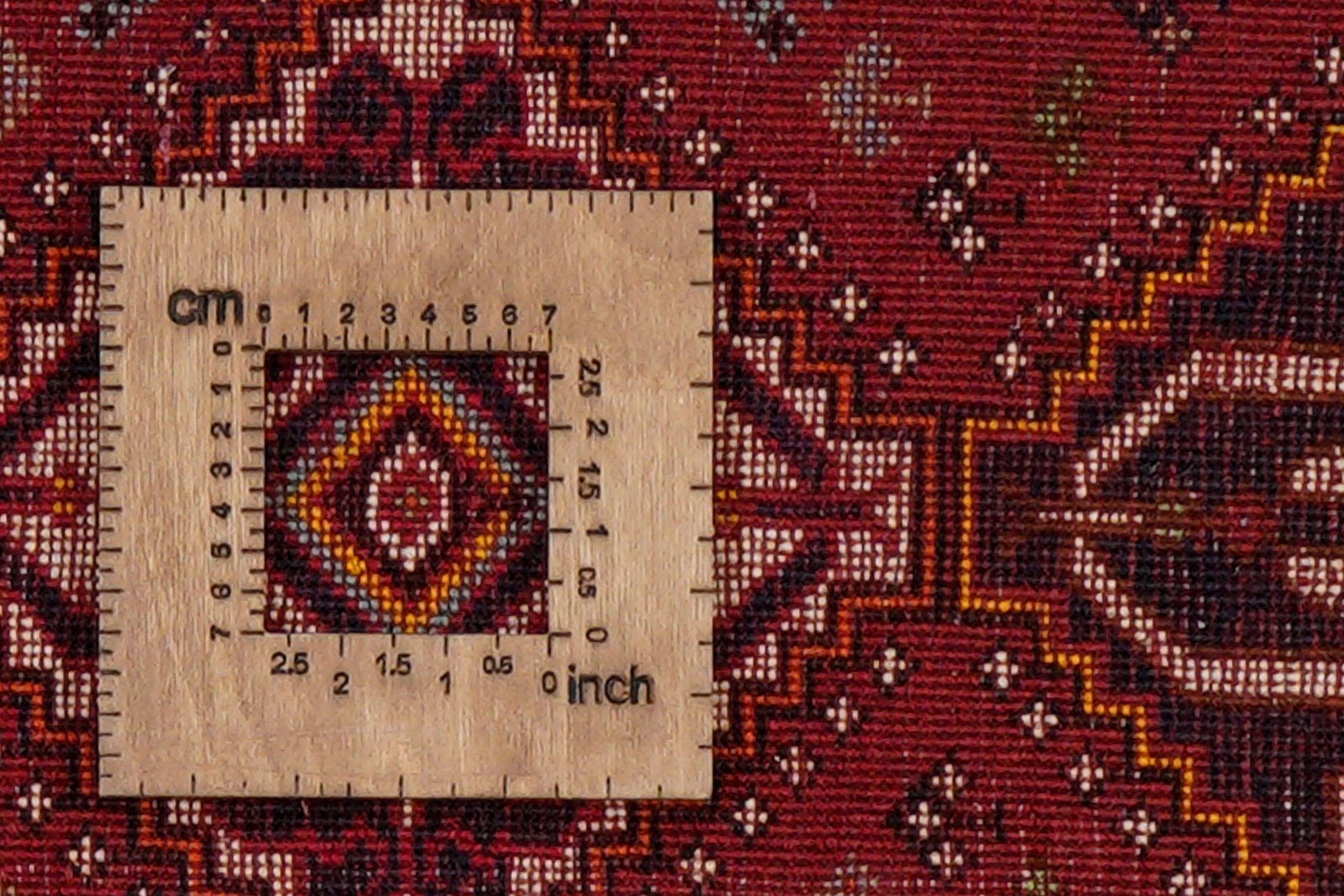 Gashgai — Hand-knotted, 109x150 cm, Red, 100% Virgin Wool | View 8
