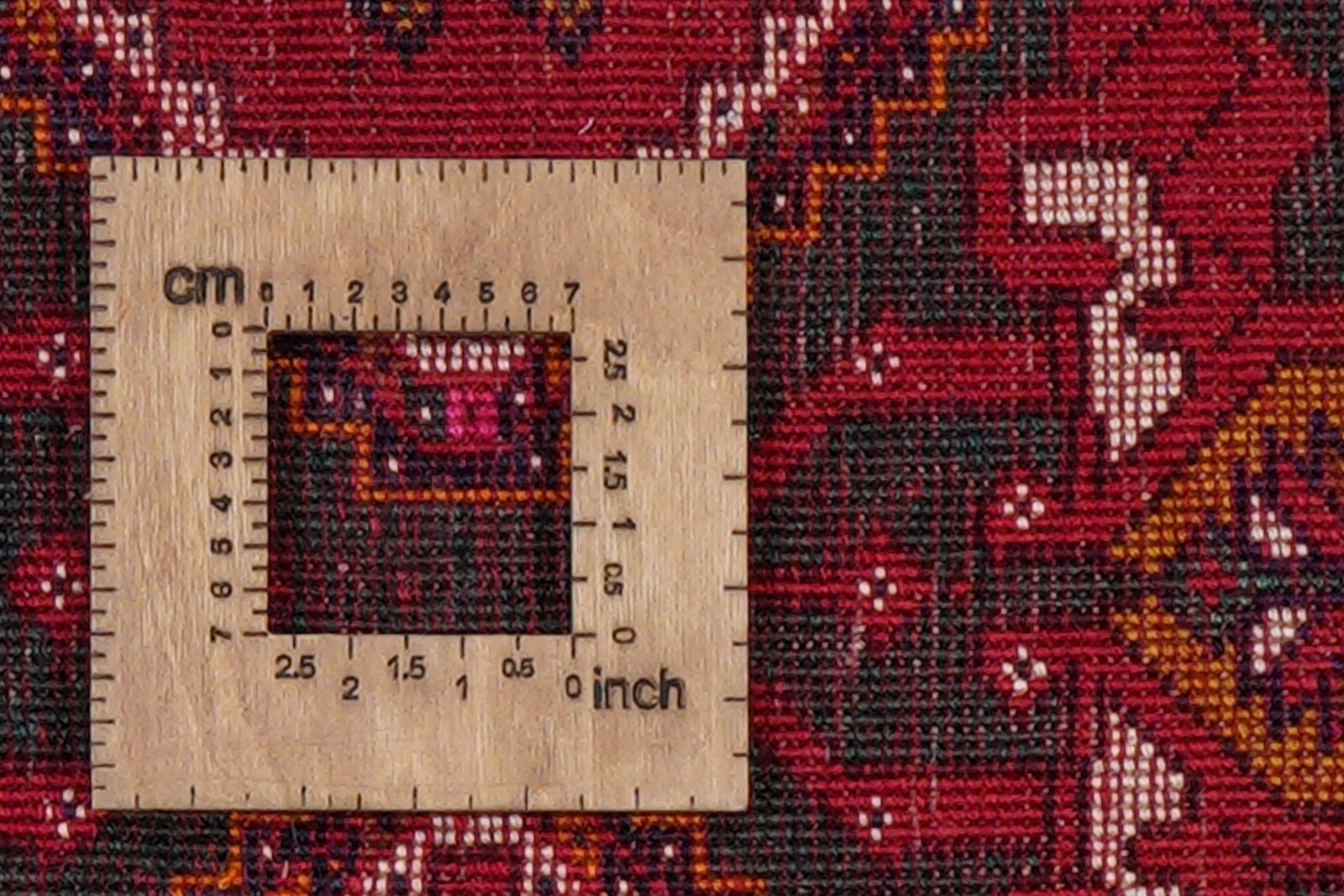 Gashgai — Hand-knotted, 104x149 cm, Red, 100% Virgin Wool | View 8