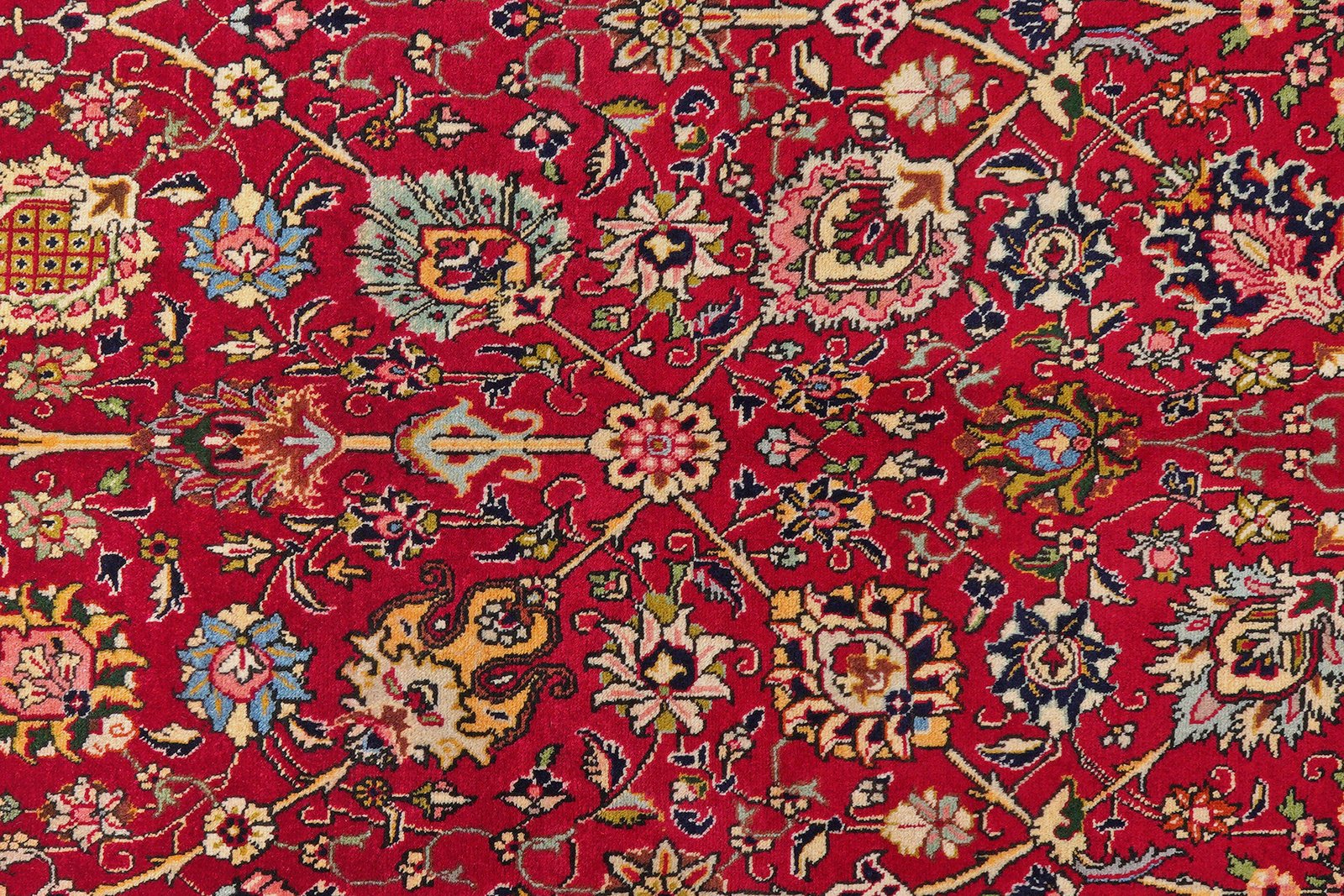 Tabriz — Hand-knotted, 205x303 cm, Red, 100% Virgin Wool | View 6