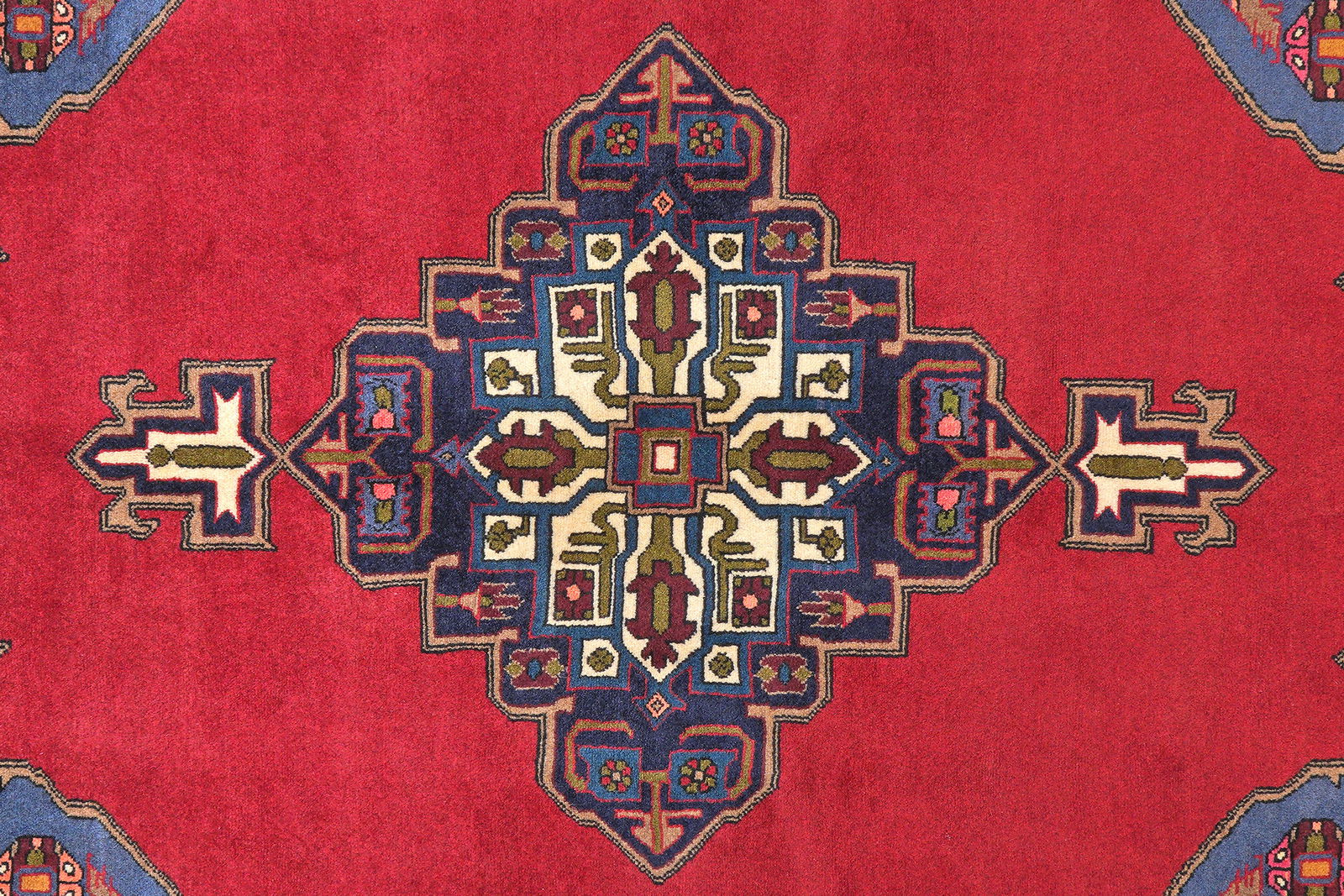Kolyai — Handgefertigt, 233x153 cm, Bunt, 100% Virgin Wool | View 7
