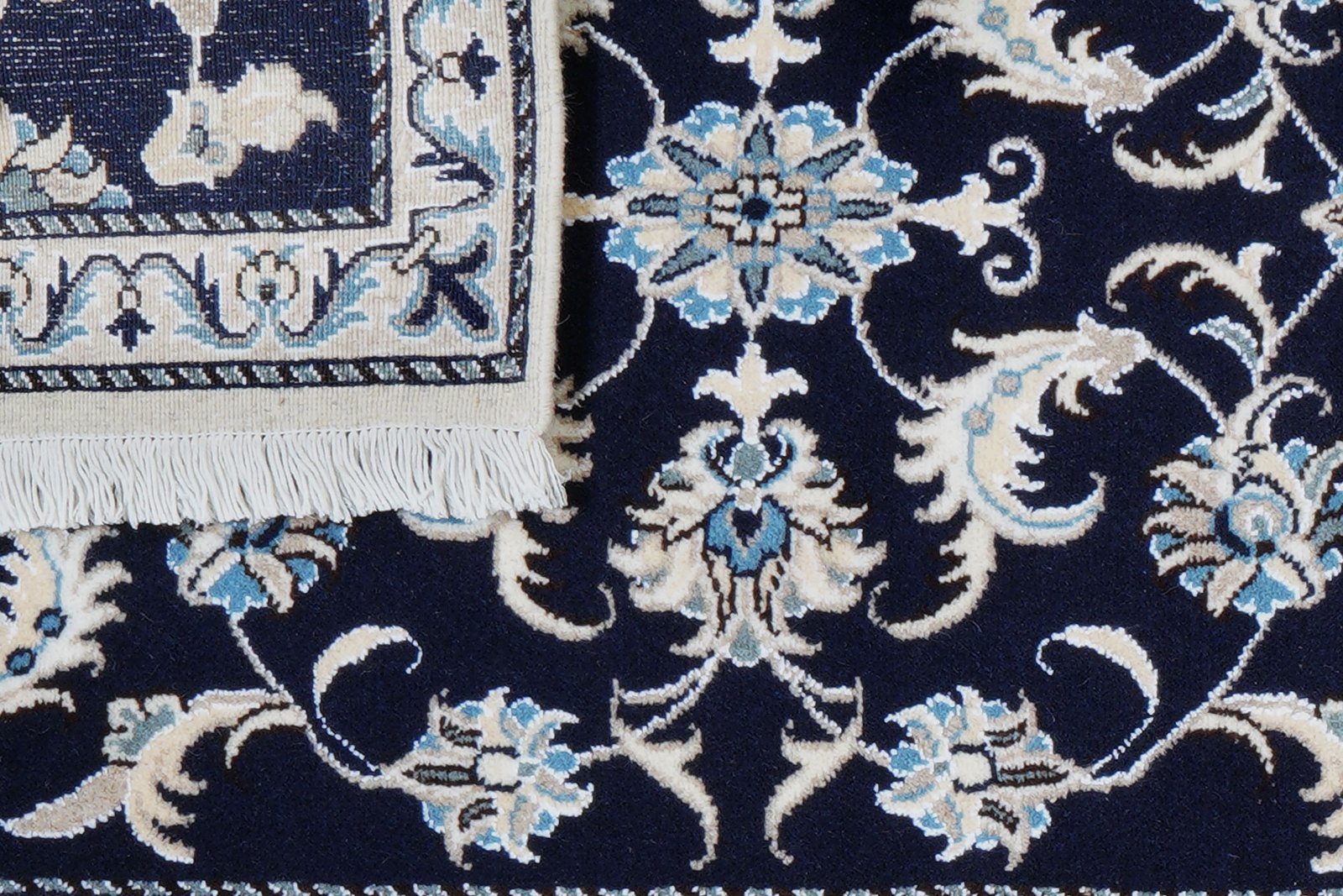 Nain 12La — Hand-knotted, 75x290 cm, Blue, 100% Virgin Wool | View 7
