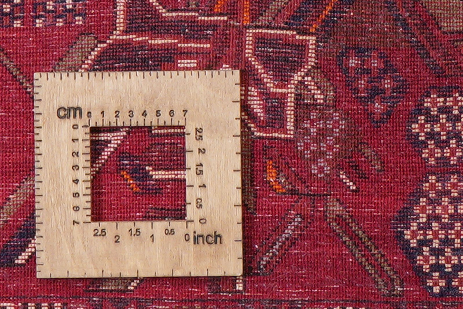 Afshar — Hand-knotted, 136x182 cm, Red, 100% Virgin Wool | View 8