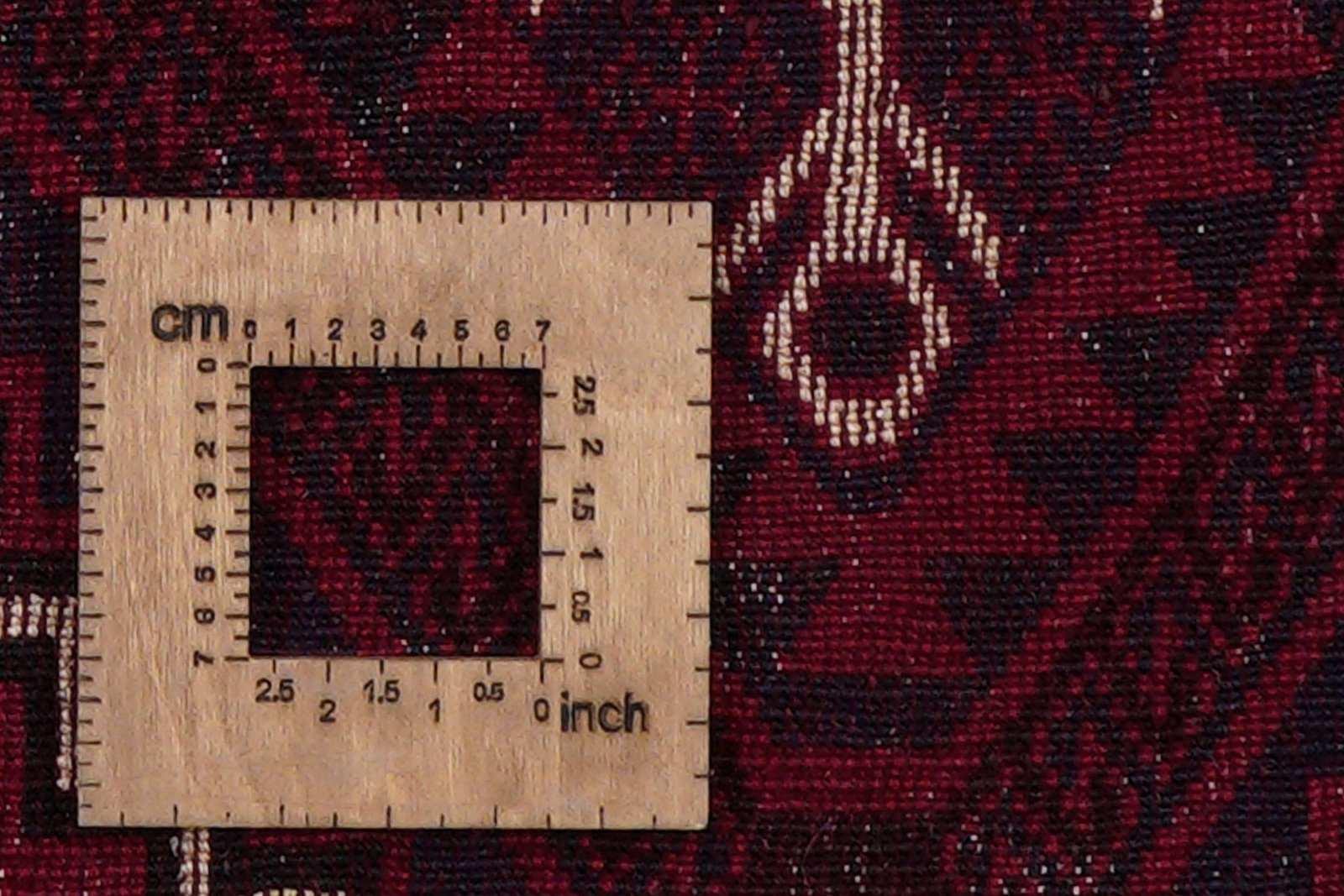 Lori — Hand-knotted, 169x260 cm, Red, 100% Virgin Wool | View 8