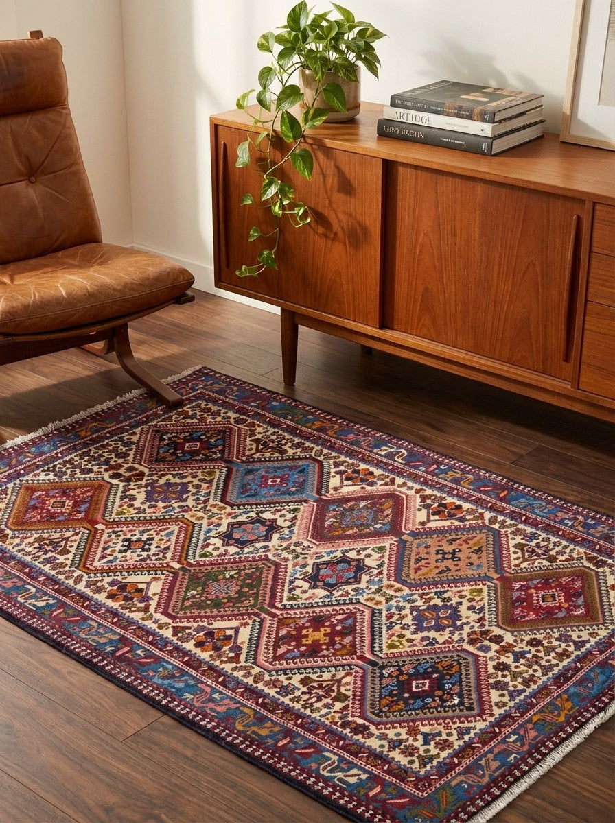 Yalameh — Hand-knotted, 101x160 cm, Beige, 100% Virgin Wool | Back view
