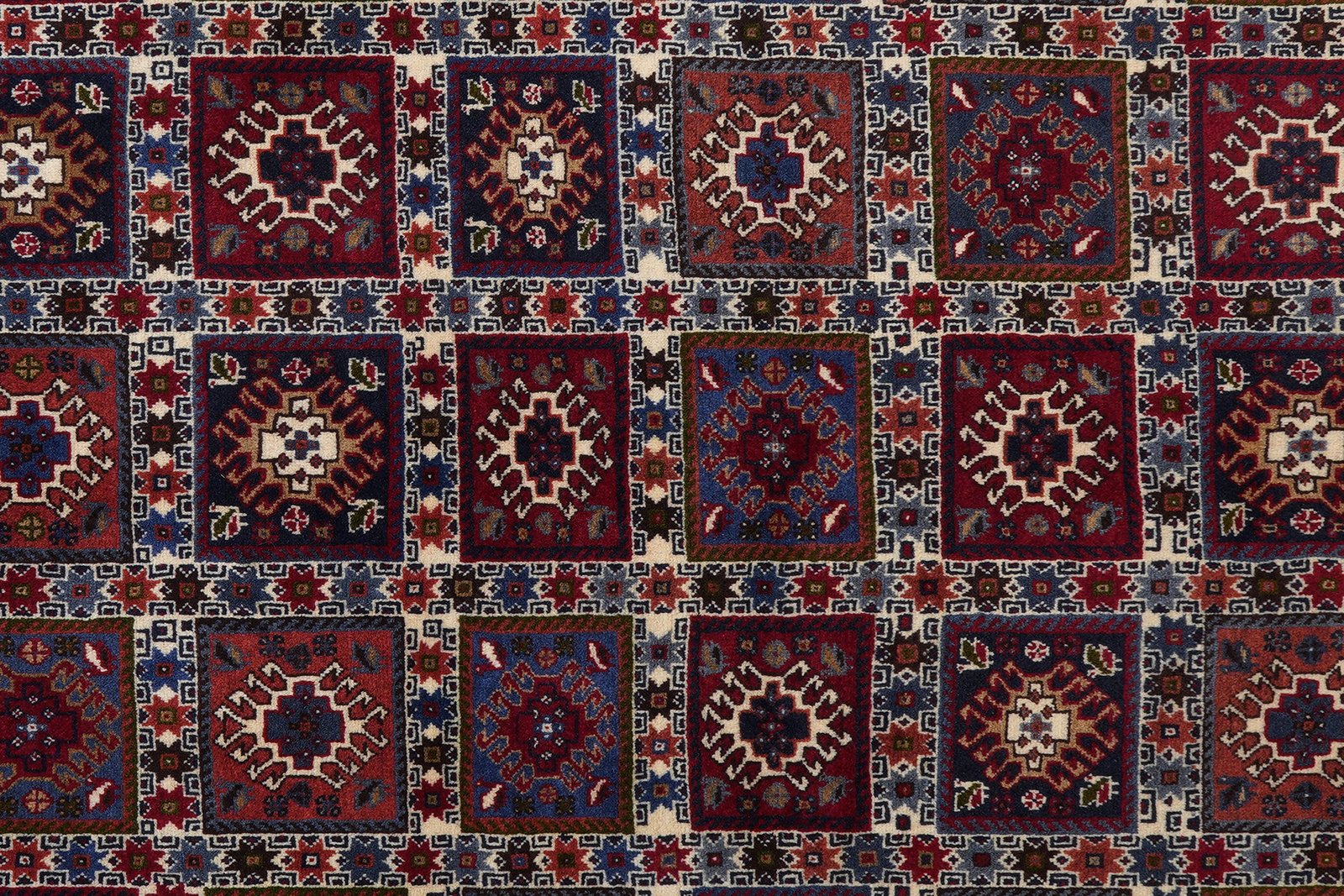 Yalameh — Hand-knotted, 156x197 cm, Multicolor, 100% Virgin Wool | View 6