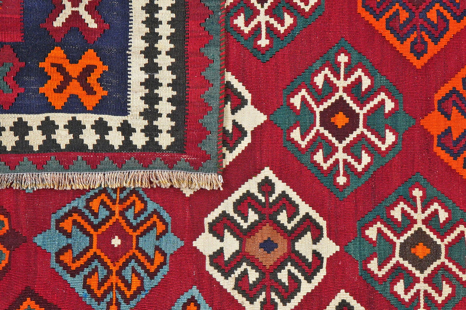 Kelim Gashgai Old — Handgefertigt, 172x158 cm, Beige, 100% Virgin Wool | View 7
