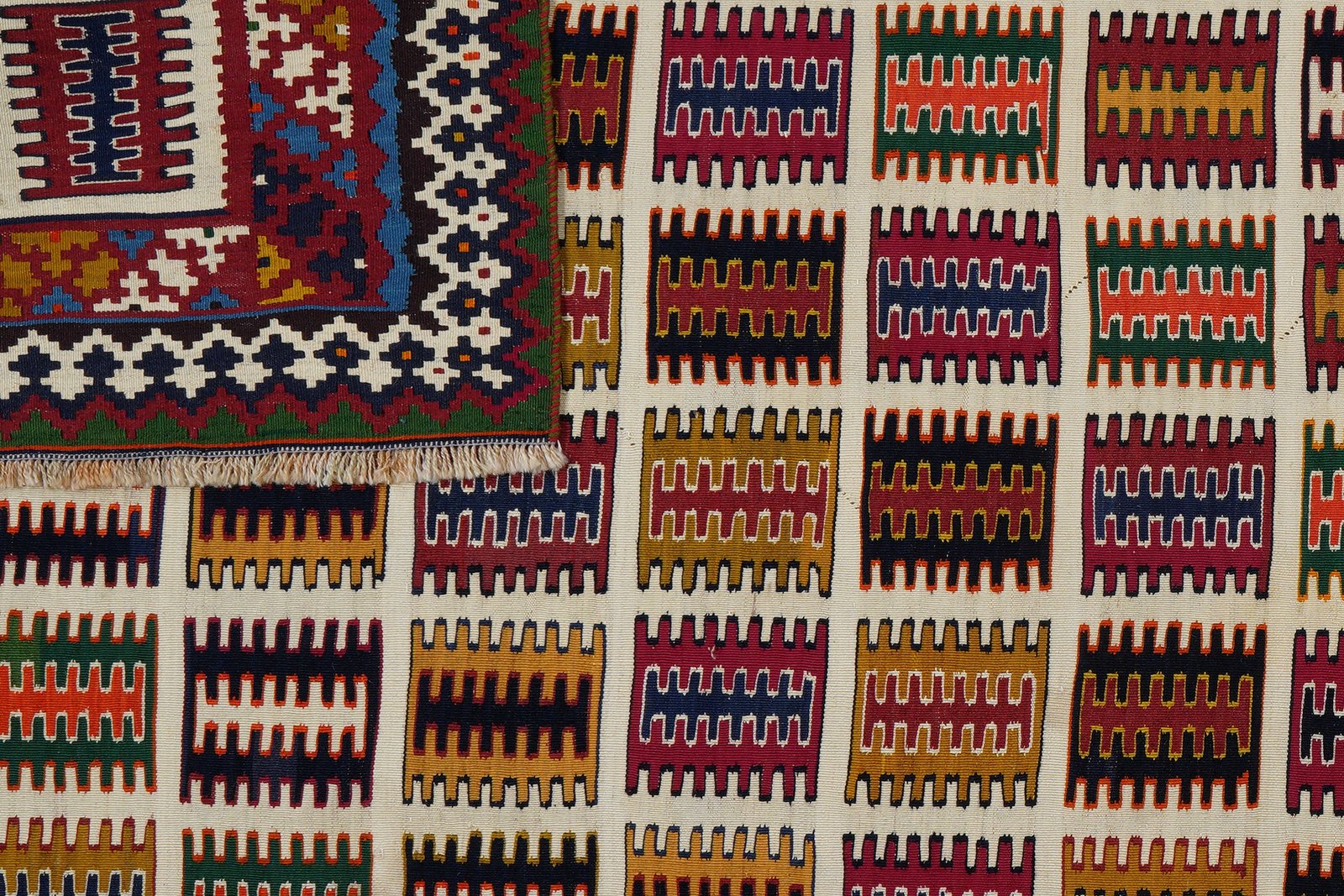 Kelim Gashgai Old — Handmade, 146x278 cm, Beige, 100% Virgin Wool | View 6