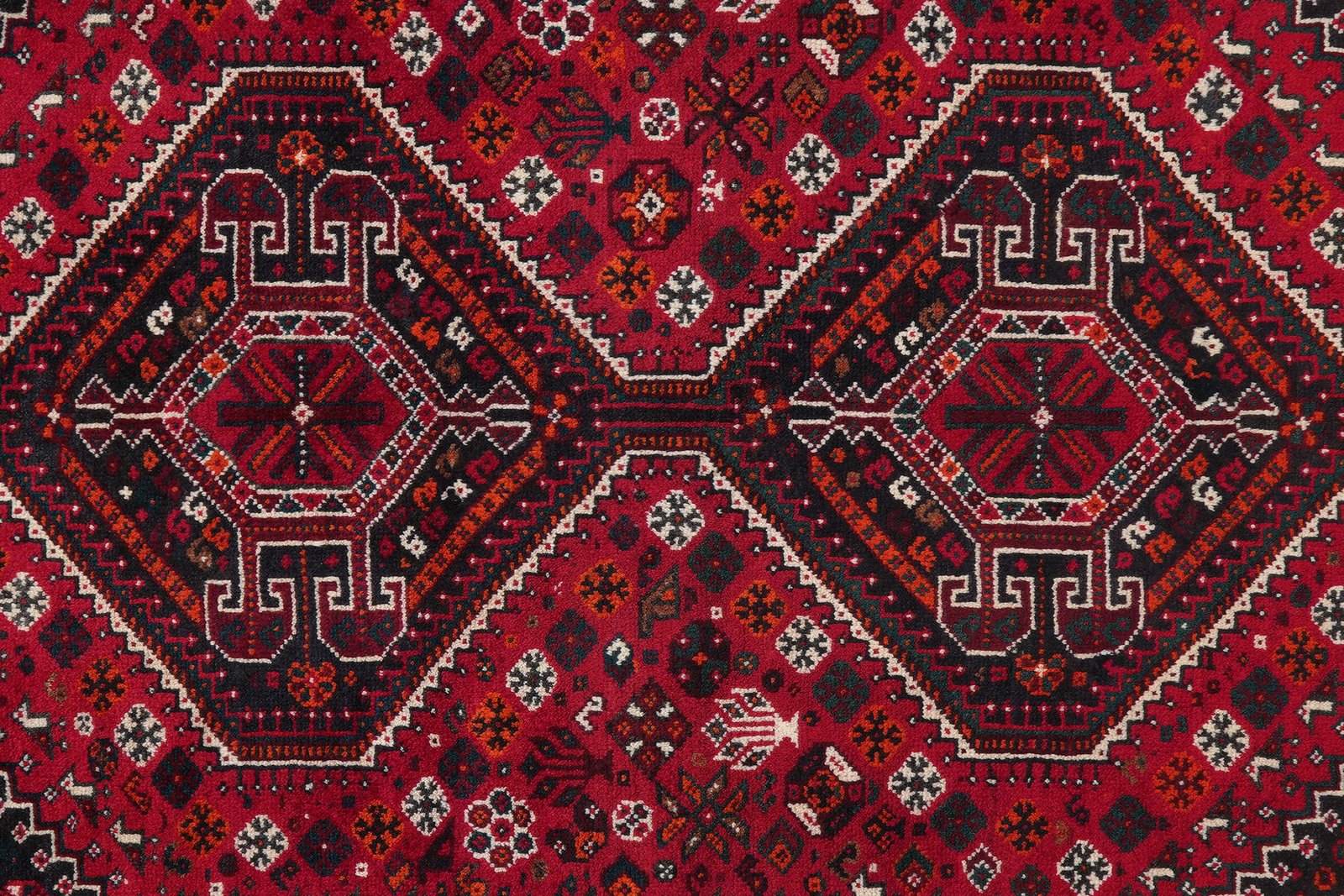 Gashgai — Hand-knotted, 166x207 cm, Red, 100% Virgin Wool | View 6