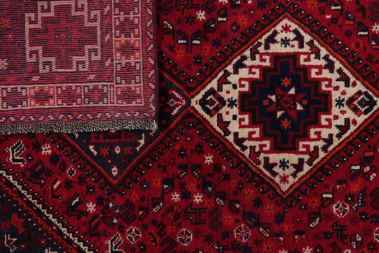 Shiraz — Hand-knotted, 160x245 cm, Red, 100% Virgin Wool | View 7