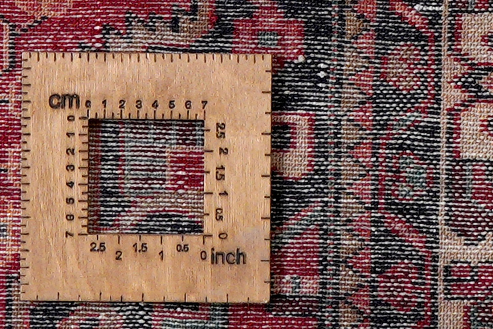 Toysarghan — Hand-knotted, 133x230 cm, Red, 100% Virgin Wool | View 8