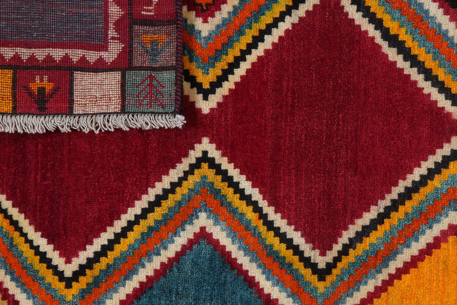 Gashgai — Hand-knotted, 101x148 cm, Red, 100% Virgin Wool | View 7