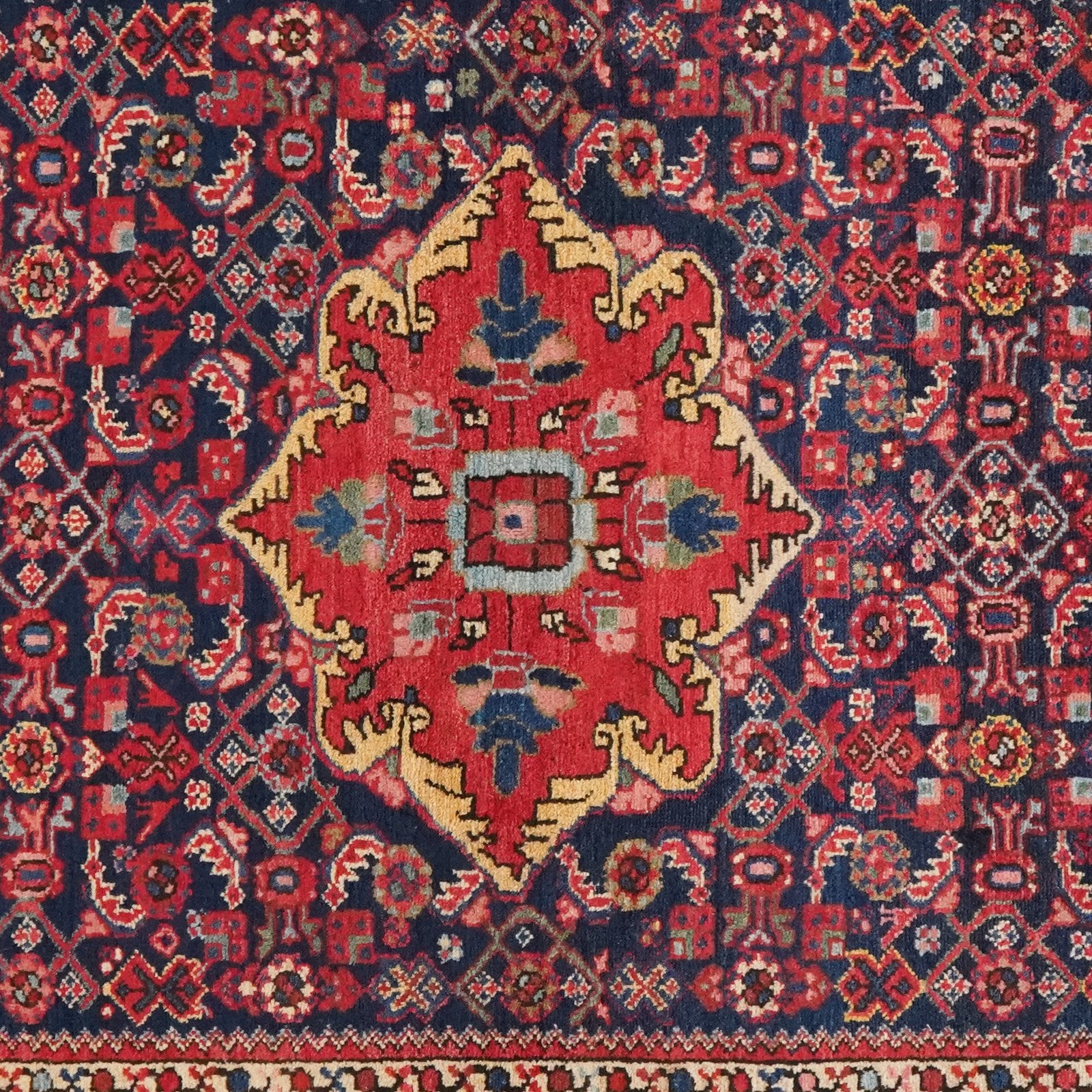 Koutabad — Hand-knotted, 148x206 cm, Blue, 100% Virgin Wool | View 4