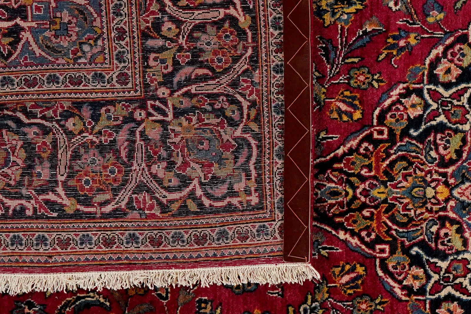 Kashan — Hand-knotted, 138x219 cm, Red, 100% Virgin Wool | View 6