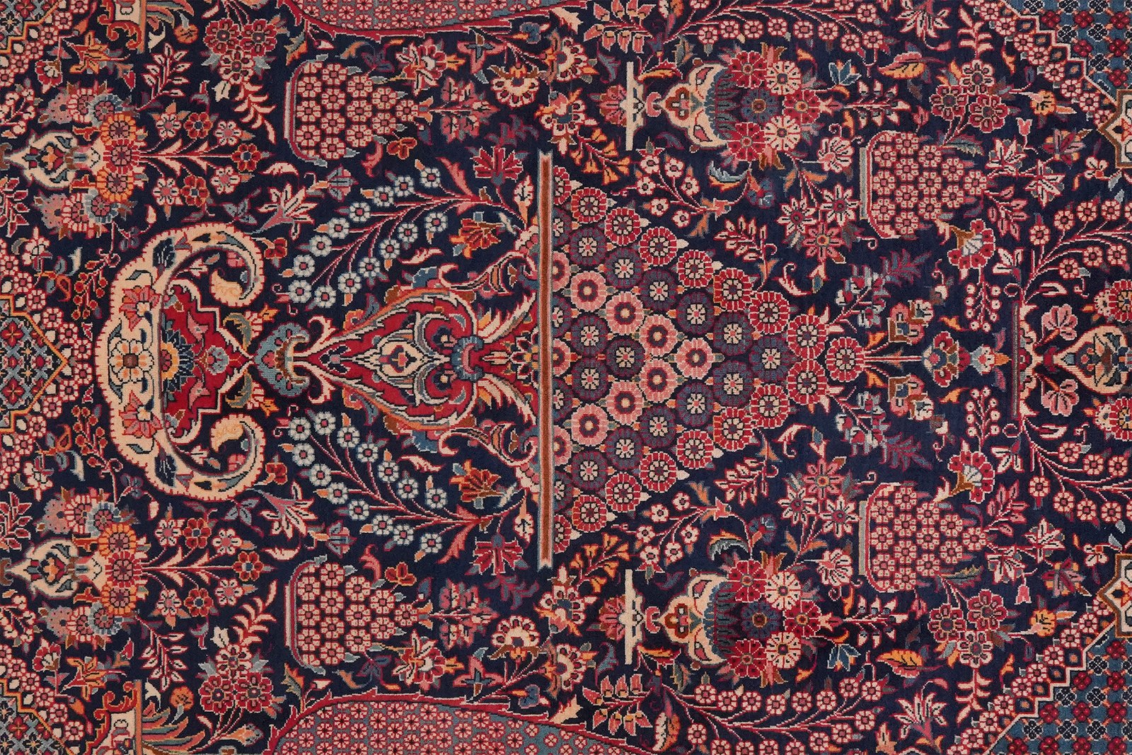 Kashan — Hand-knotted, 137x205 cm, Blue, 100% Virgin Wool | View 4