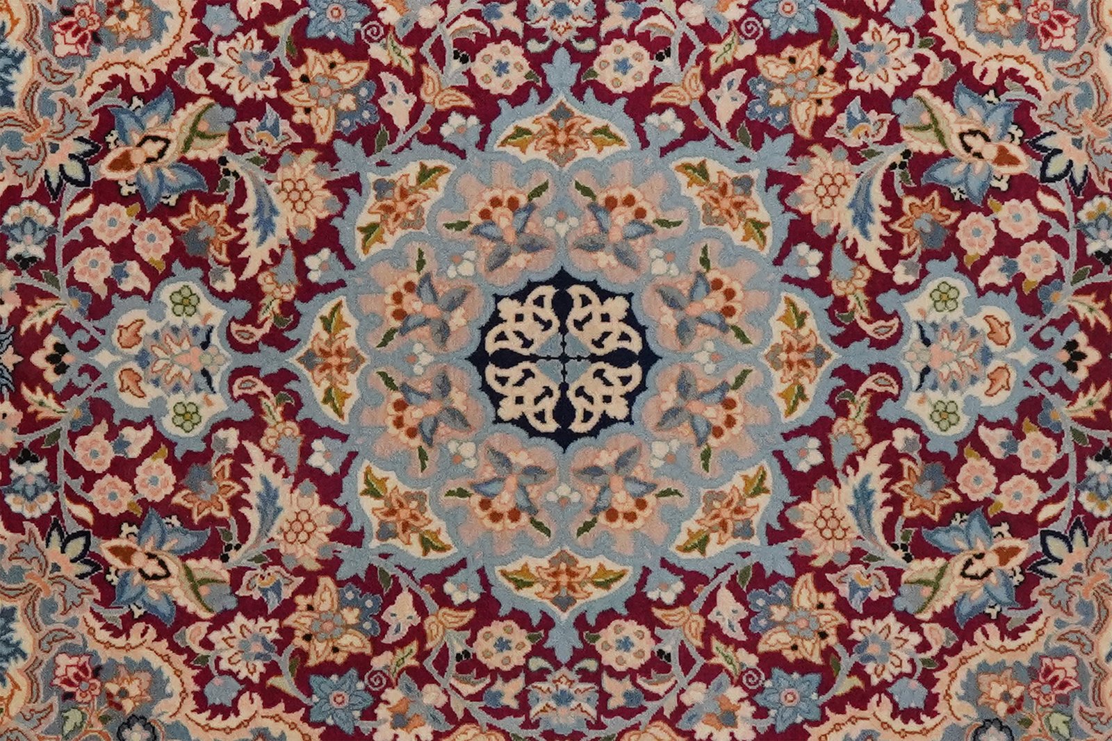 Isfahan — Hand-knotted, 76x108 cm, Multicolor, 100% Virgin Wool | View 4