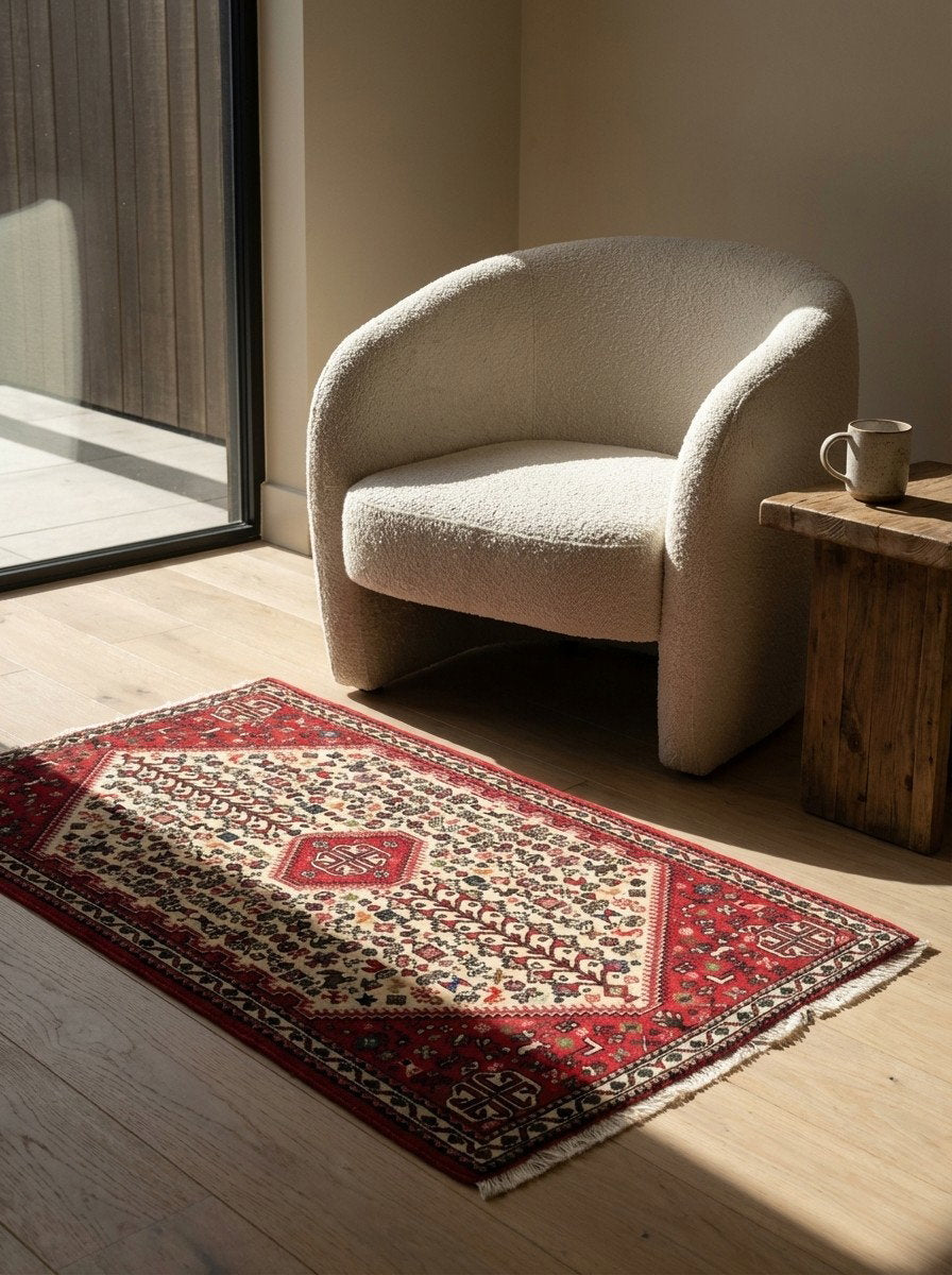 Abadeh — Handgefertigt, 150x72 cm, Beige, 100% Virgin Wool | Detail view