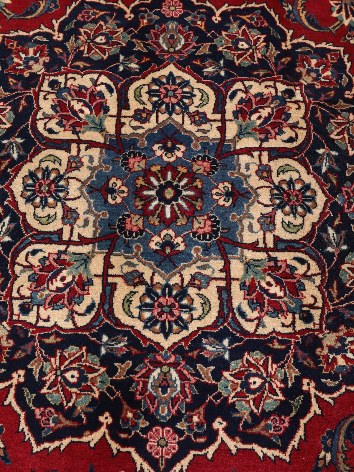 Kashan — Hand-knotted, 334x462 cm, 100% Virgin Wool | View 8