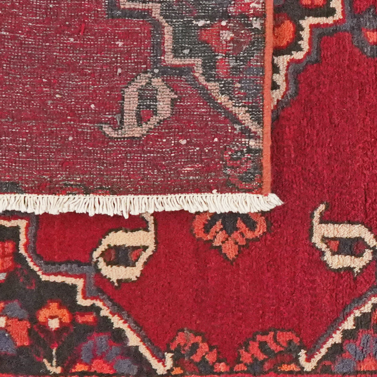 Ferdos — Hand-knotted, 114x143 cm, Red, 100% Virgin Wool | View 6