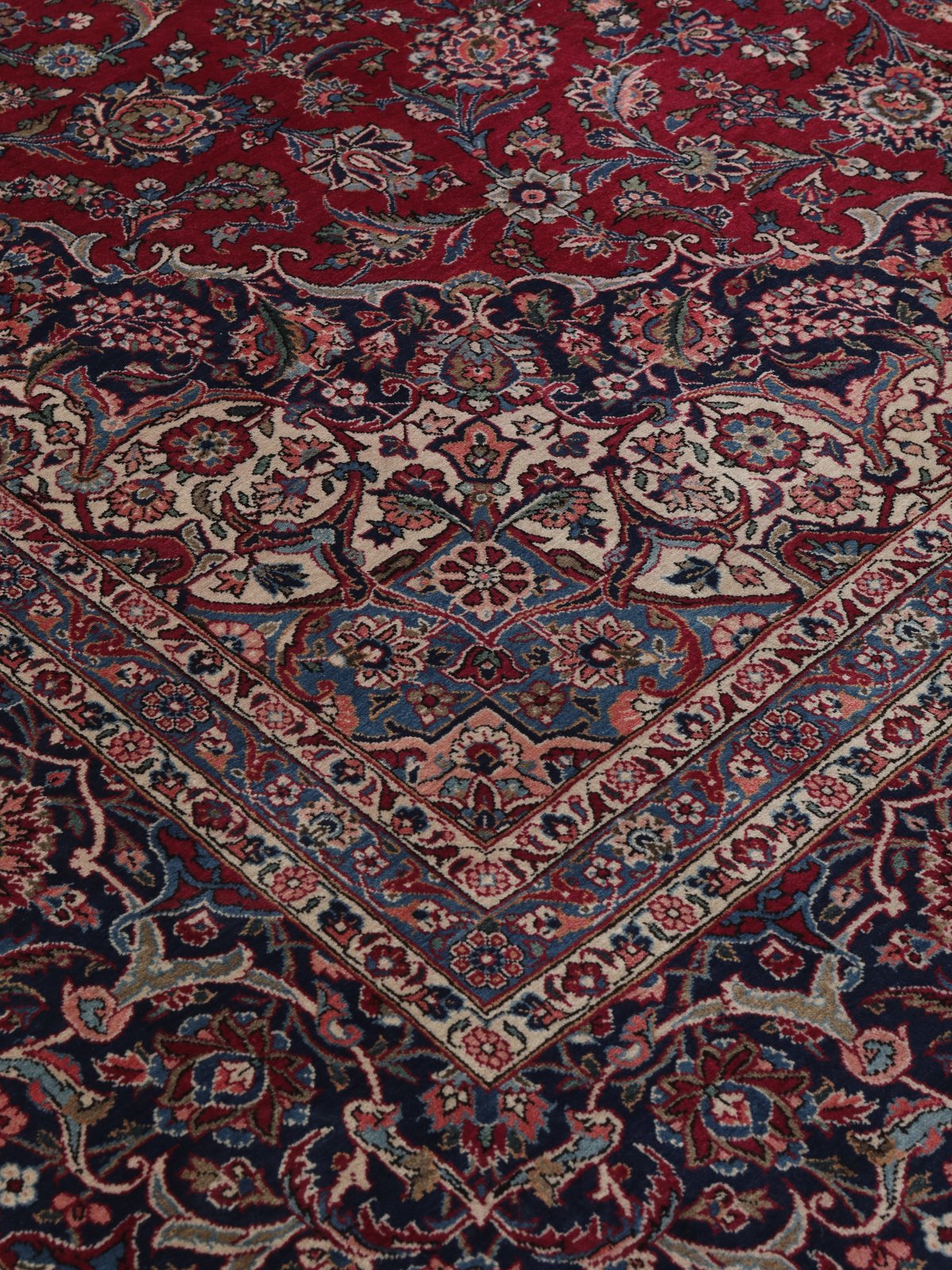 Kashan — Hand-knotted, 324x550 cm, 100% Virgin Wool | View 6