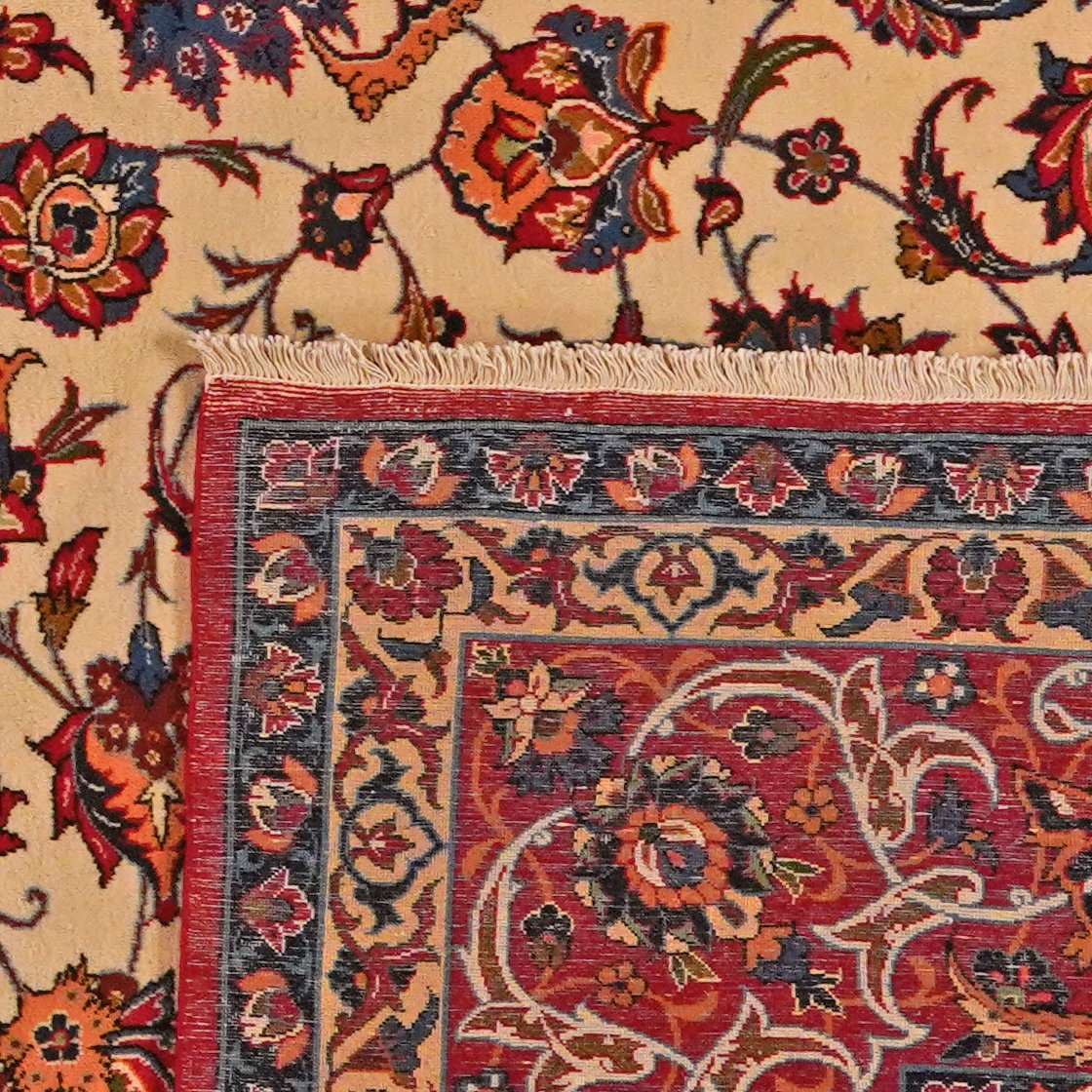 Isfahan — Hand-knotted, 277x392 cm, Beige, 100% Virgin Wool | View 6