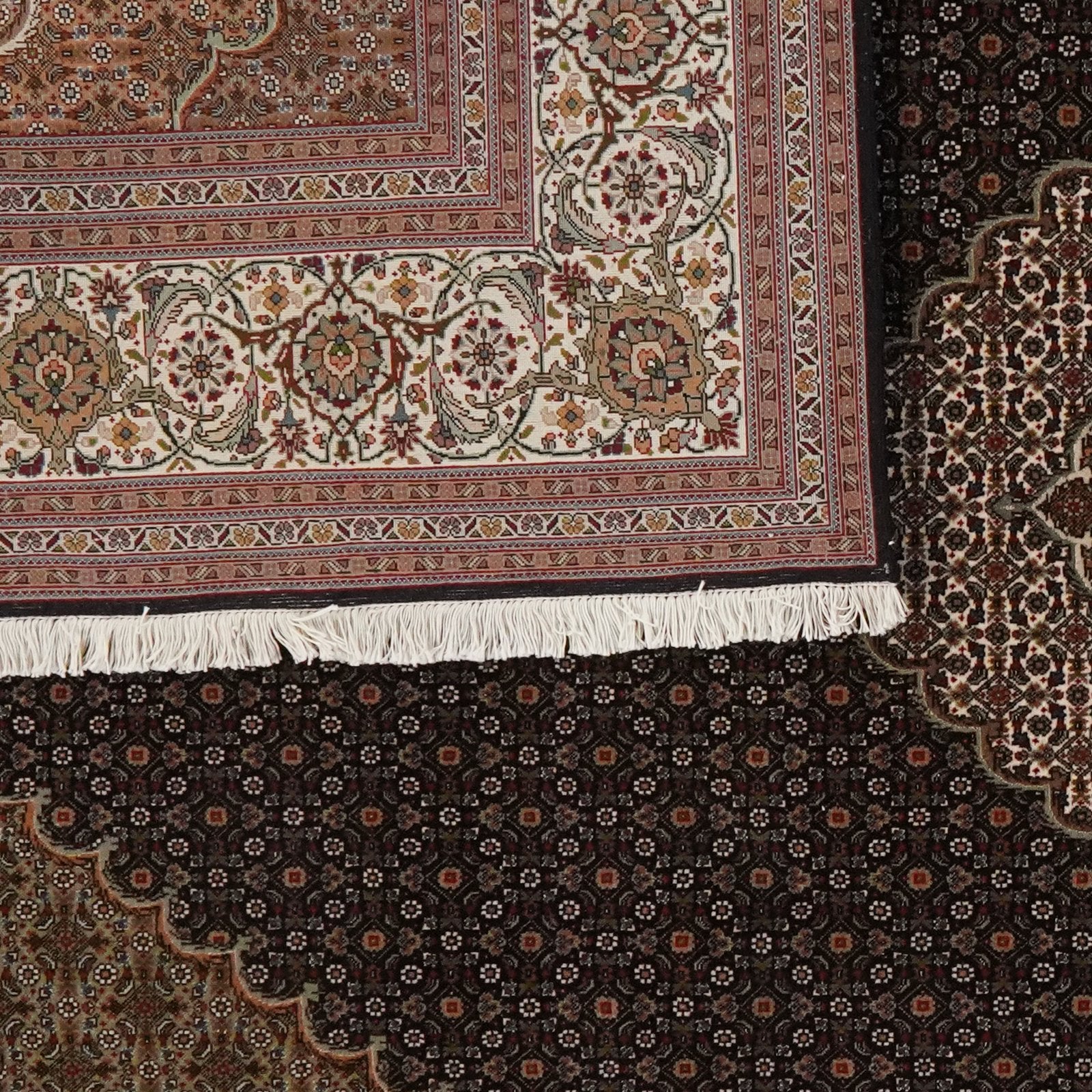 Tabriz 50 Raj — Hand-knotted, 202x309 cm, Black, 100% Virgin Wool | View 6
