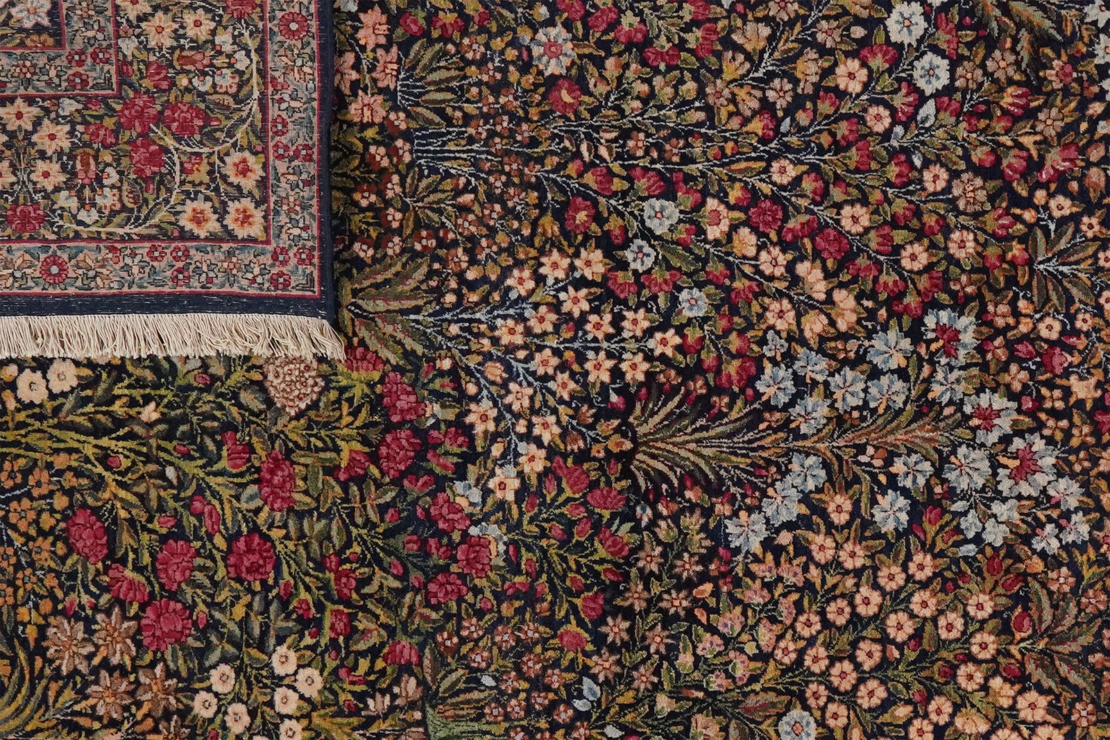 Ravar — Hand-knotted, 149x229 cm, Blue, 100% Virgin Wool | View 5