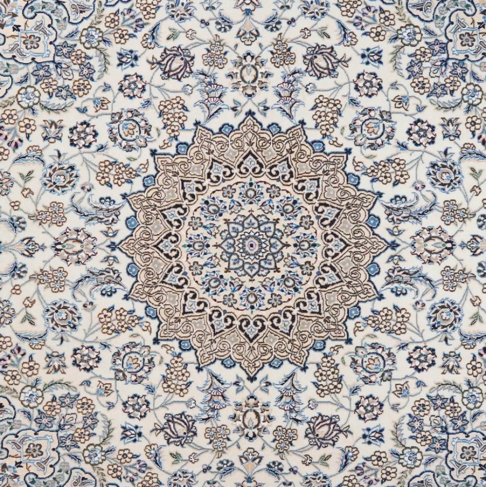 Nain 9La — Hand-knotted, 197x211 cm, Beige, 100% Virgin Wool | View 4