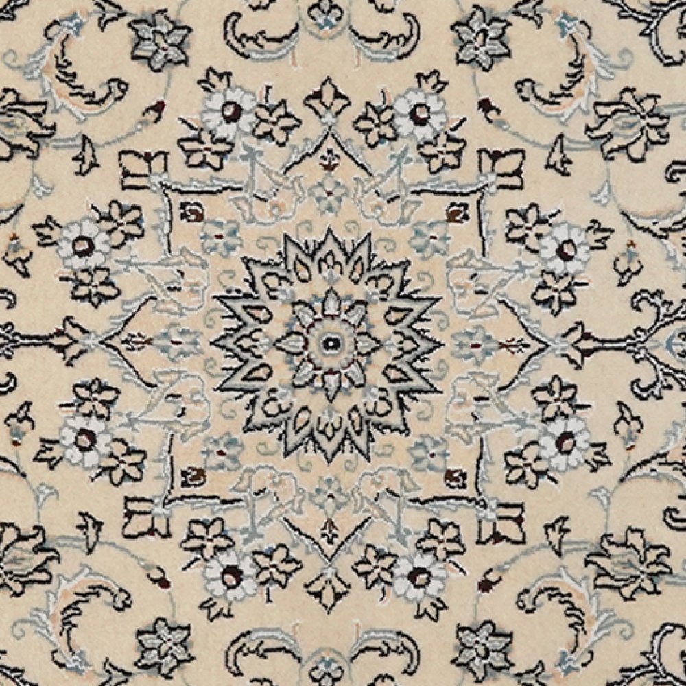 Nain 9La — Hand-knotted, 78x124 cm, Beige, 100% Virgin Wool | View 4
