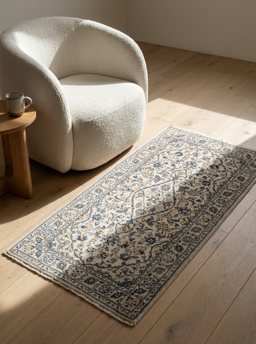 Ardakan — Hand-knotted, 78x158 cm, Beige, 100% Virgin Wool | Detail view