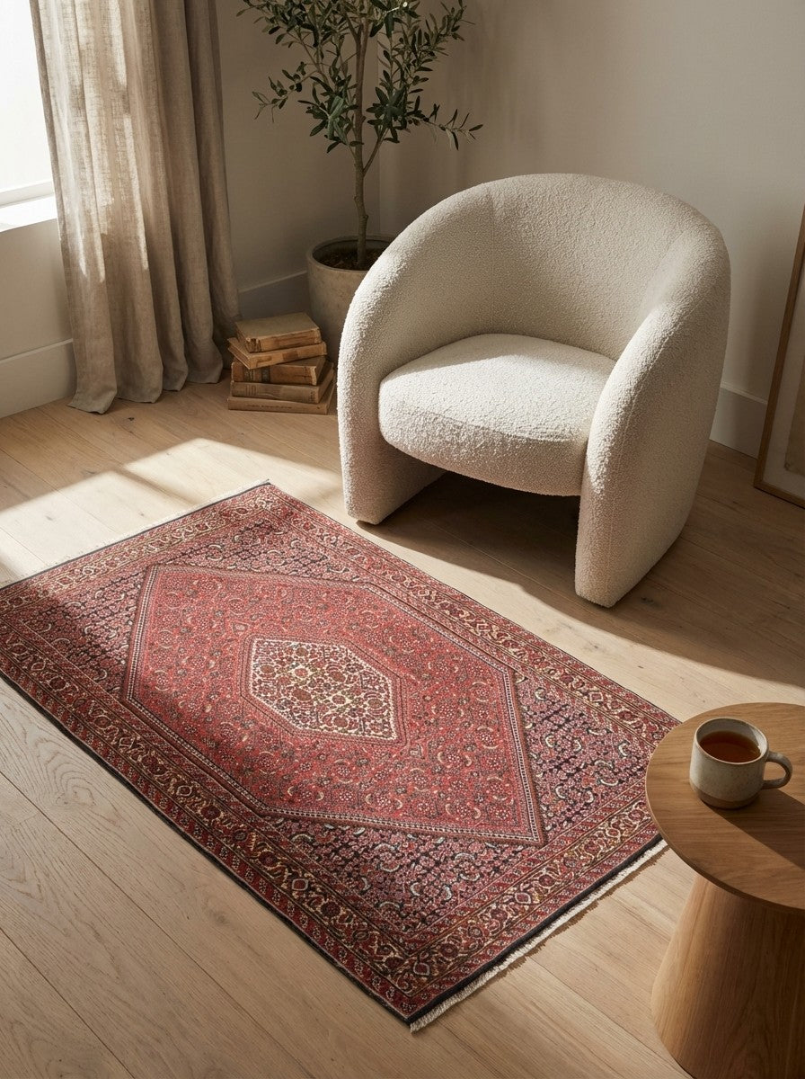 Bidjar Tekkab — Hand-knotted, 94x162 cm, Red, 100% Virgin Wool | Detail view