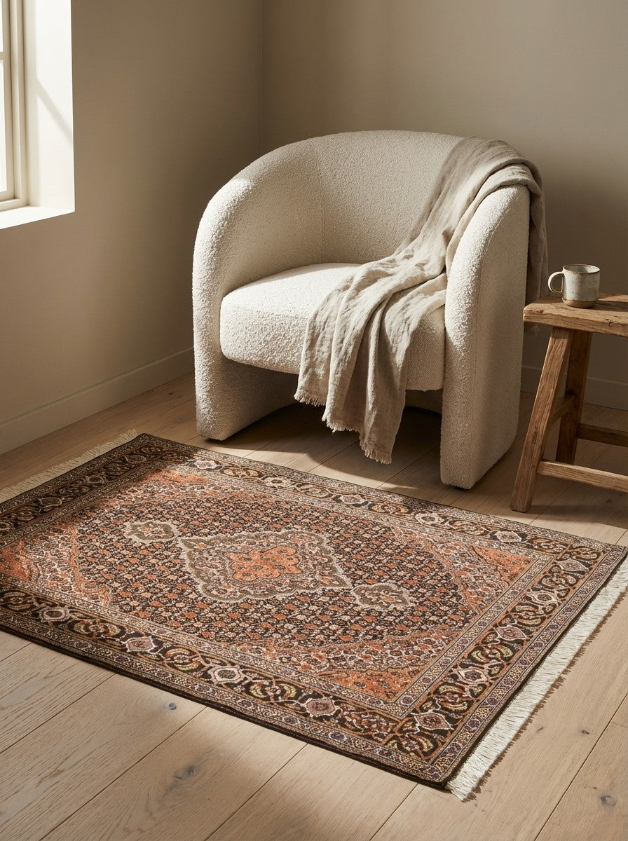 Tabriz 40 Raj — Hand-knotted, 104x150 cm, Blue, 100% Virgin Wool | Detail view