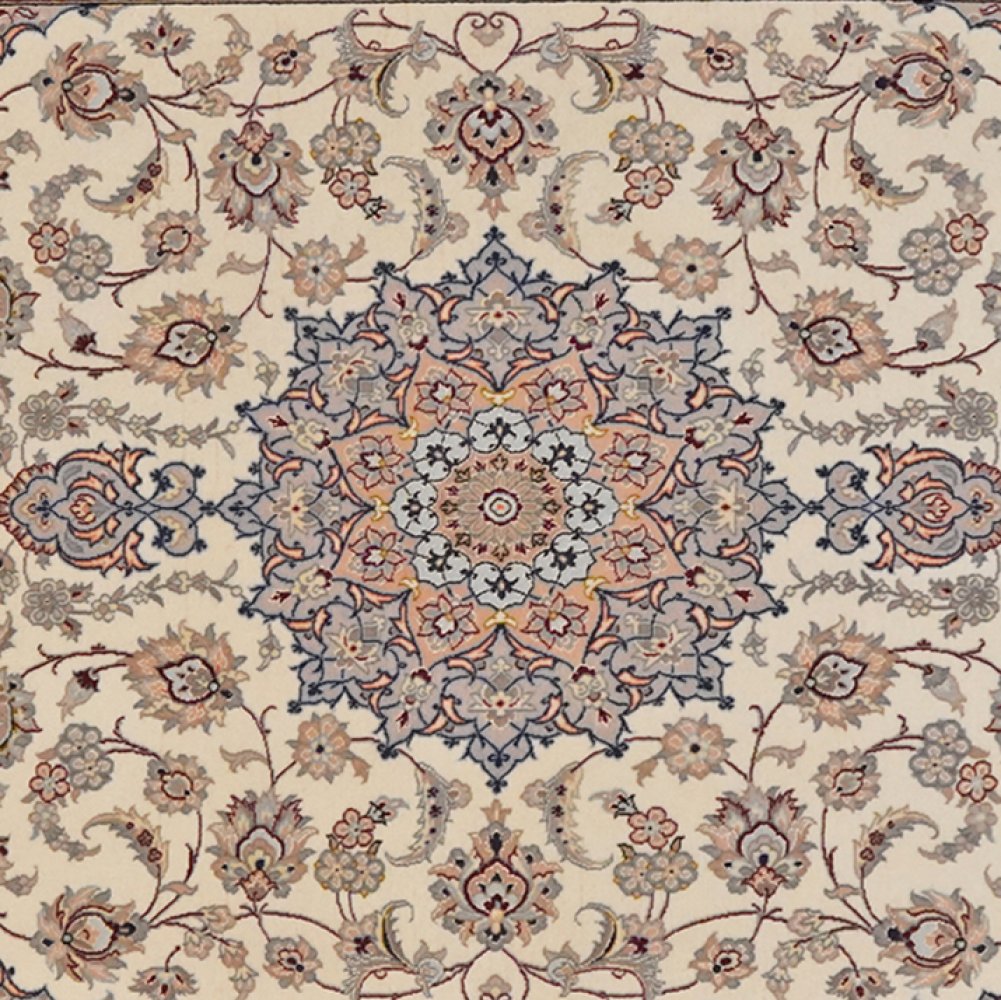 Isfahan — Hand-knotted, 132x202 cm, Beige, 100% Virgin Wool | View 4