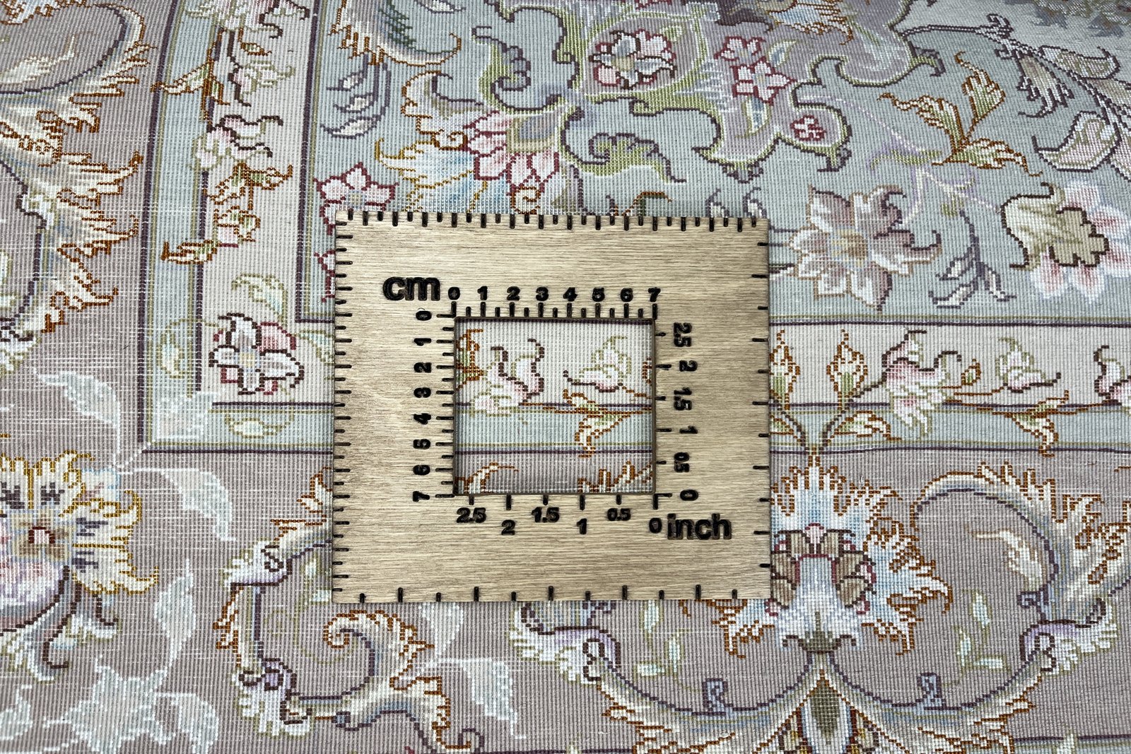 Tabriz 50 Raj — Hand-knotted, 150x205 cm, Beige, 90% Schurwolle, 10% Seide | View 11